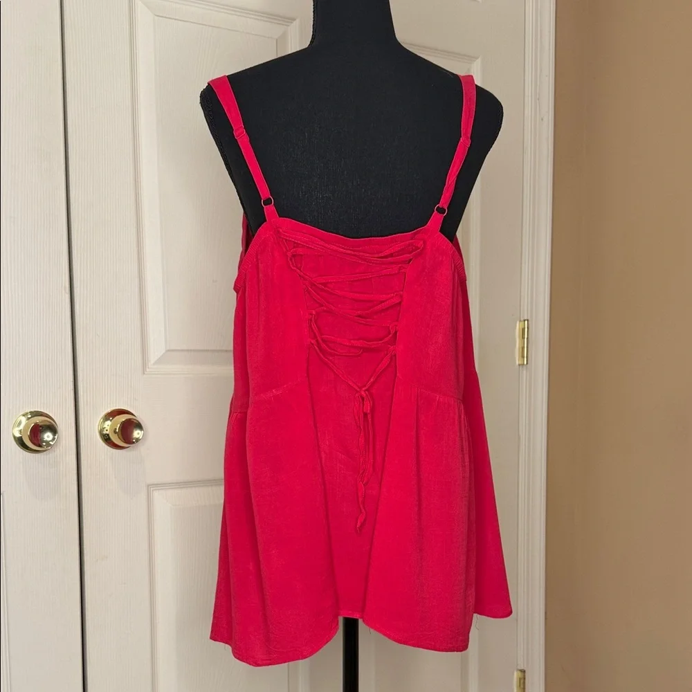 Red Button-Down Tank Top - Picture 3 of 4